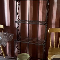 bakers rack/plant stand