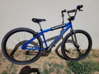 🔥SE BIKES/ CITY GROUNDS LIMITED
EDITION BIG RIPPER 29" METALLIC
BLUE
🔥