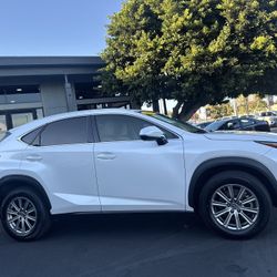 2019 LEXUS NX 300 $27.995
