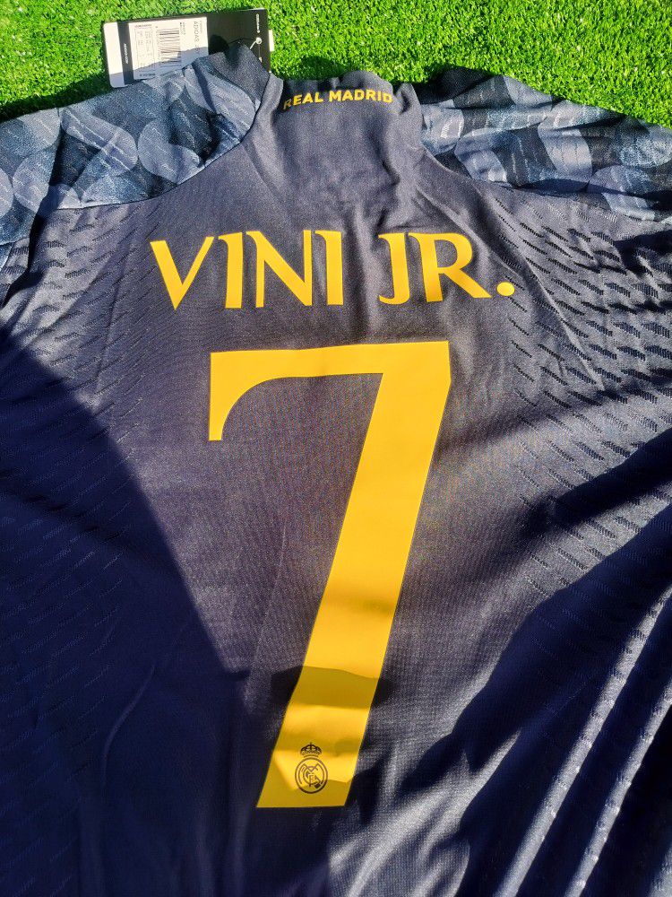 Vini Jr real Madrid Vistante (3XL) (Version Jugador )