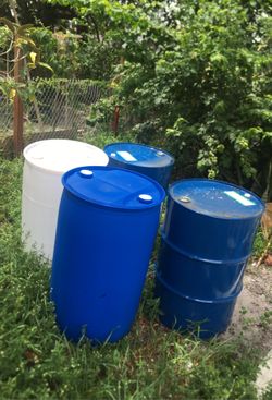 Plastic and metel barrels 55 gallons