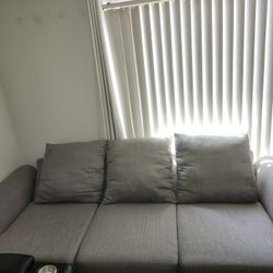 Couch (Used/Good Condition)