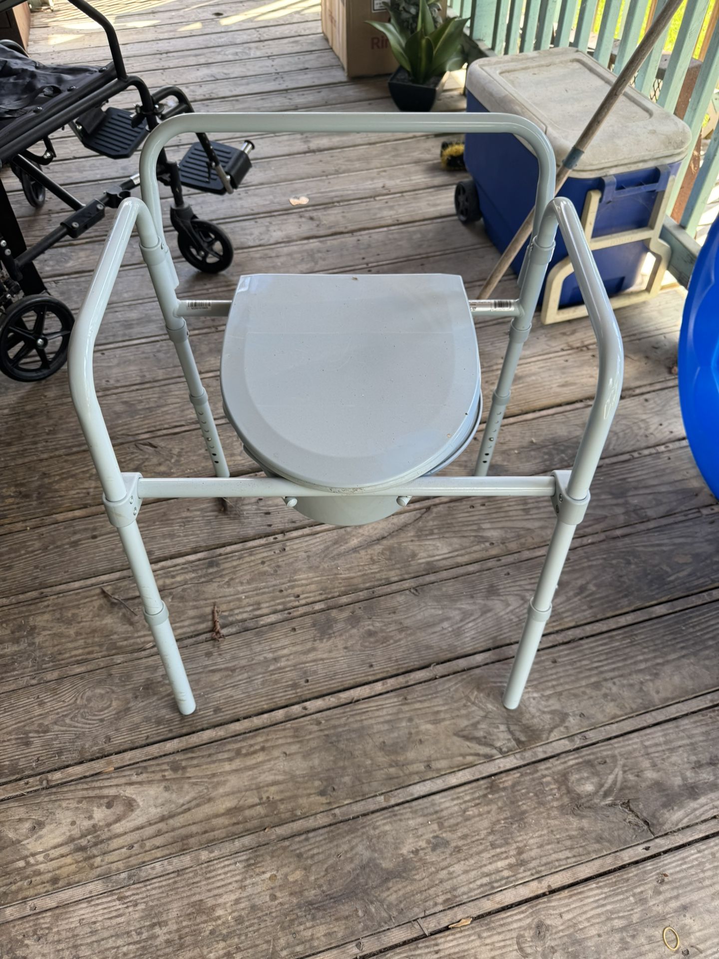 Bedside Potty (Commode)