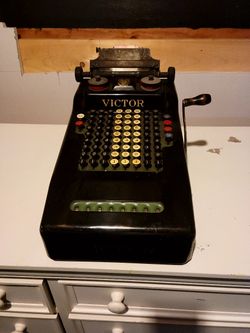 Antique VICTOR adding Machine 