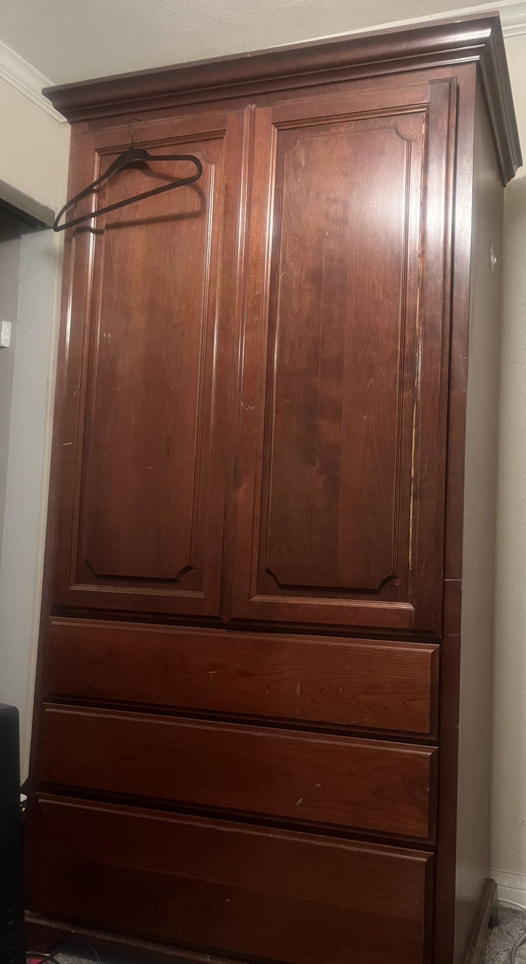 Armoire!