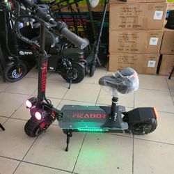 Electric Scooter 60v27ah 5600w 50mph Dual Motor