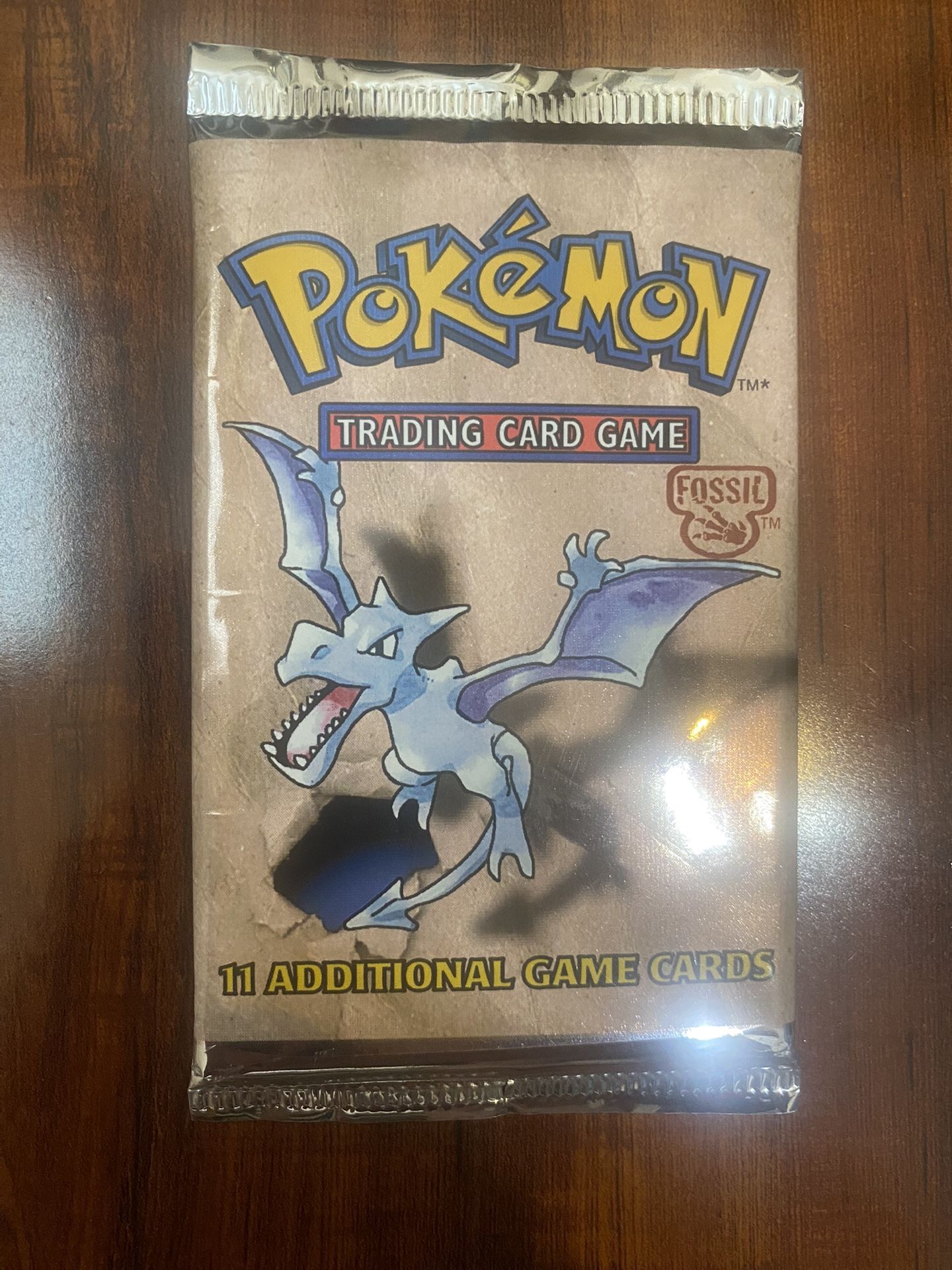 Pokemon Wizards of The Coast Fossil Booster Pack Unlimited Aerodactyl Art!