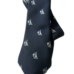 Tie Men Sailboats 100% Polyester Blue Stow The Wild Brand Coral Gables  Elevate your wardrobe with this stylish tie featuring a coral gables brand des