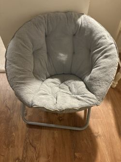 Round Soft Adult Or Teen Chair Very Clean 