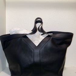 Saint Laurent  Y Tote Bag