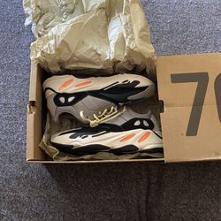 Yeezy 700