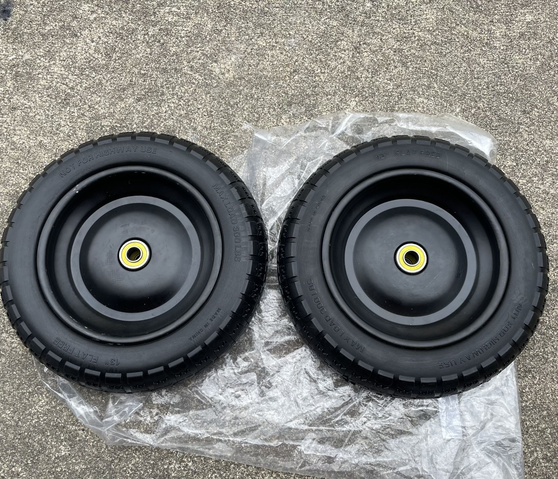 13 Inch Flat Free Wheels Tires