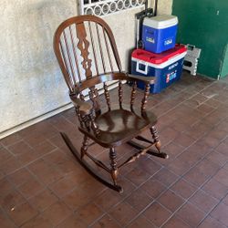 Brown Wood Antique Rocking Chair