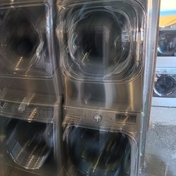 LG Front Load Washer And LG Front Load Gas Dryer 