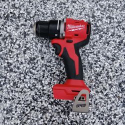 DRILL MILWAUKEE TOOL ONLY 