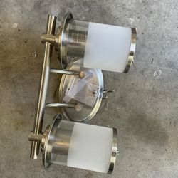 Free Bathroom Light Fixture 