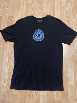 Mens XL Volcom T-shirt
