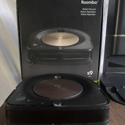 iRobot Roomba S9+ with self-empty dock
