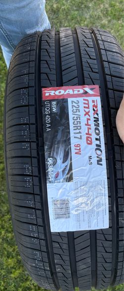 BRAND NEW TIRE 225/ 55R17