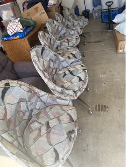 6 rolling chairs