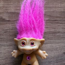 1980's Rare Find Troll Doll Figure Ace Novelty Treasure Troll Pink Eyes & Diamond Gem