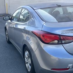 2016 Hyundai Elantra