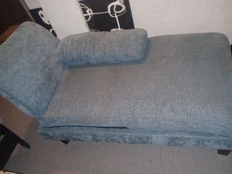 Blue lounger