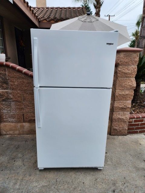 3MONTHS WARRANTY 33X31X66 WHIRLPOOL FRIDGE 21CUFT WHITE 