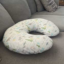 Breast Feeding Pillow