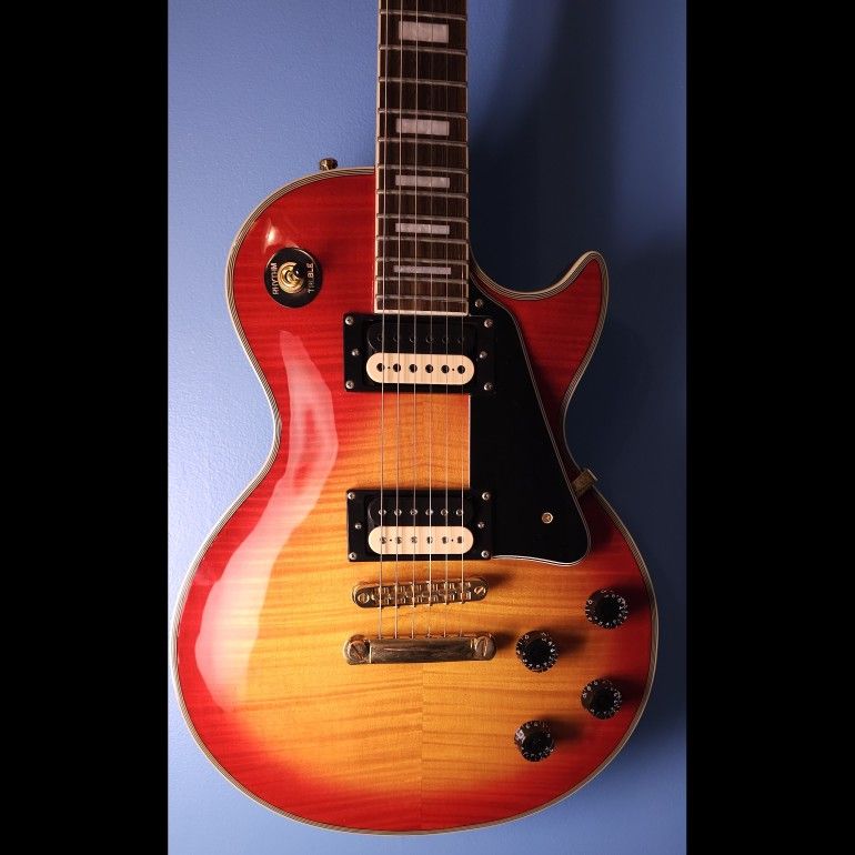 1999 Epiphone Les Paul Custom with Case