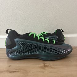  *USED* Anthony Edwards 1 Low in the "Arctic Night" Size 10