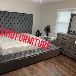 Furniture or Storage Bad the queen size