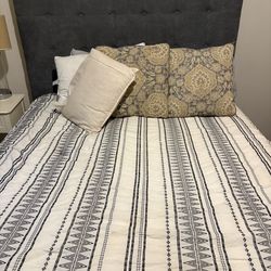 Full size bed lightly used