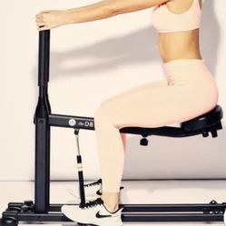 DB Method Squat Machine (Exercise Equipment) 