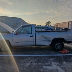 Chevy 1500 Long Bed 1995 V8 5.7 Runs