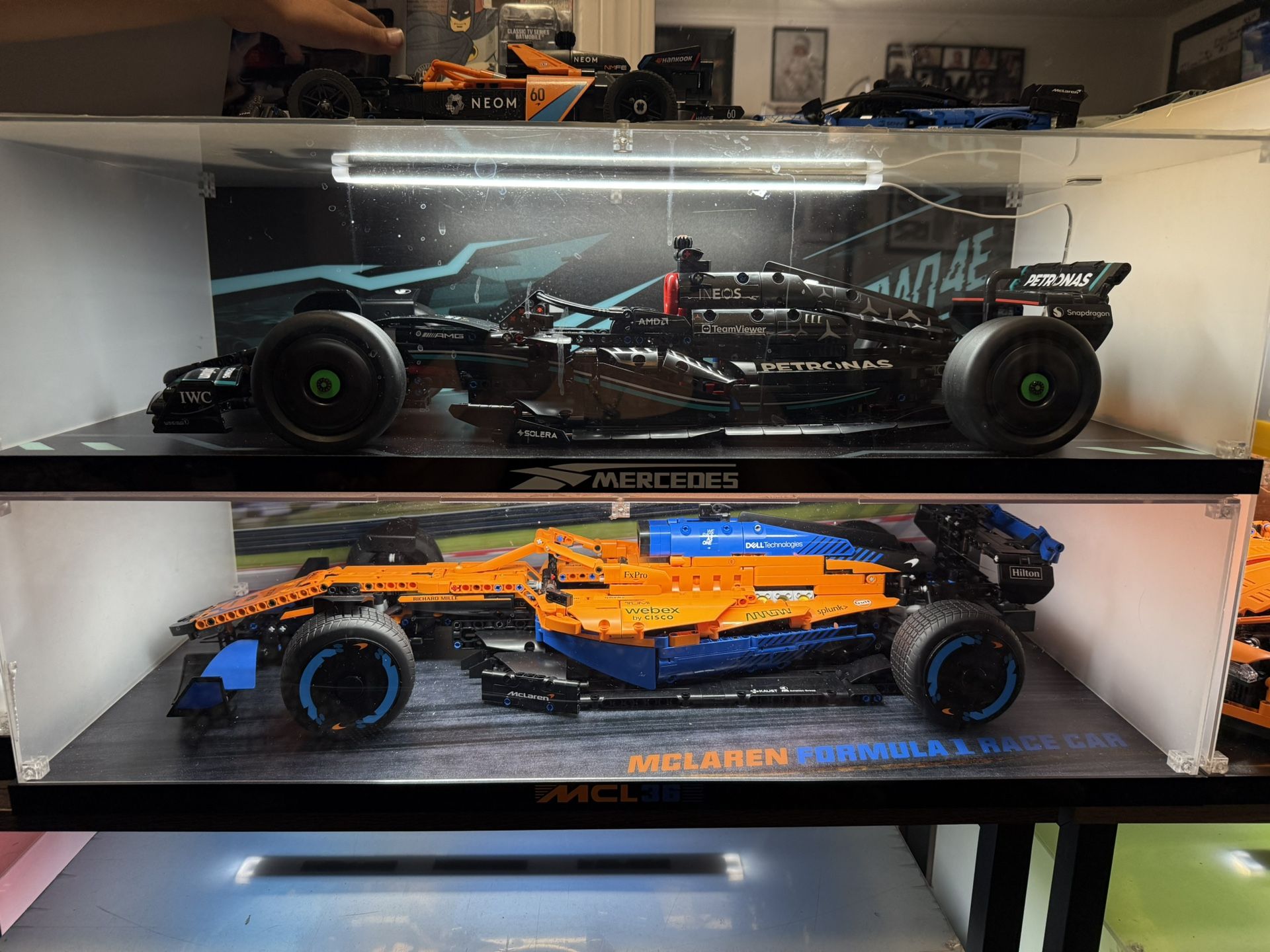 LEGO Formula 1 Cars With Acrylic Case
