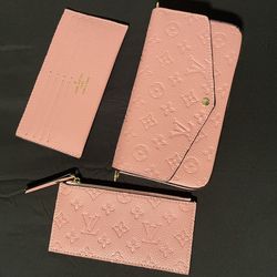 $150 3 piece bundle for women