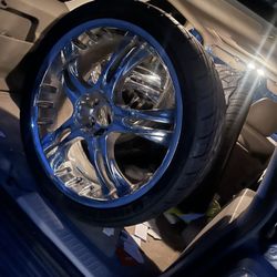 22 Inch Rims And Tire