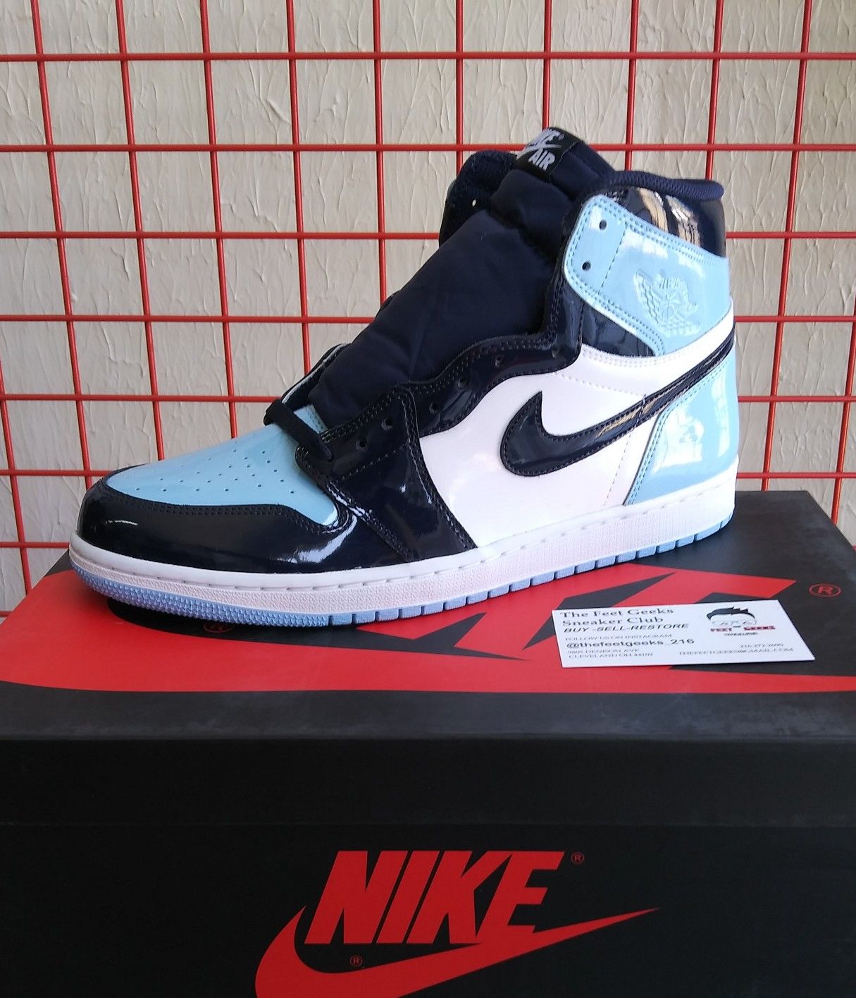 NIKE AIR JORDAN 1 RETRO HIGH OG UNC BLUE CHILL SIZE 12W OR 10.5 MEN US SHOES NEW WITH BOX $550