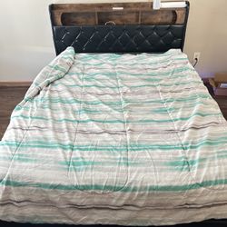 Queen Size Platform Bed With Led Under lights