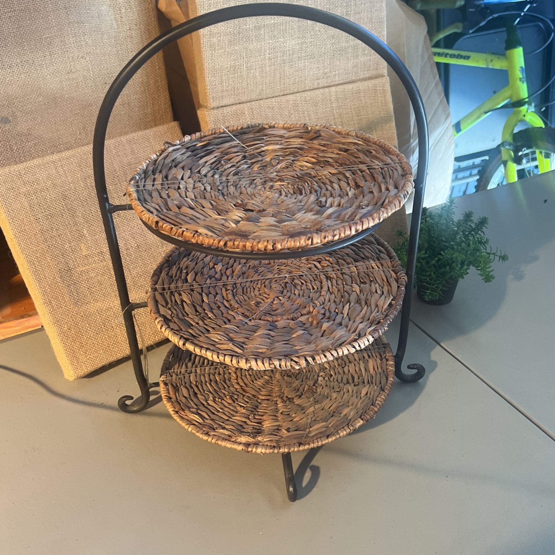 Rattan Stand