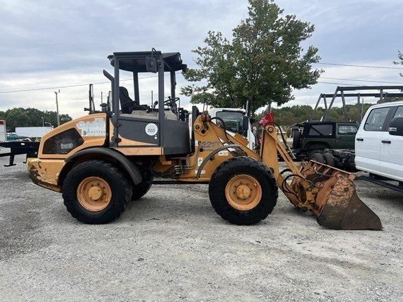 2012 Case 221E