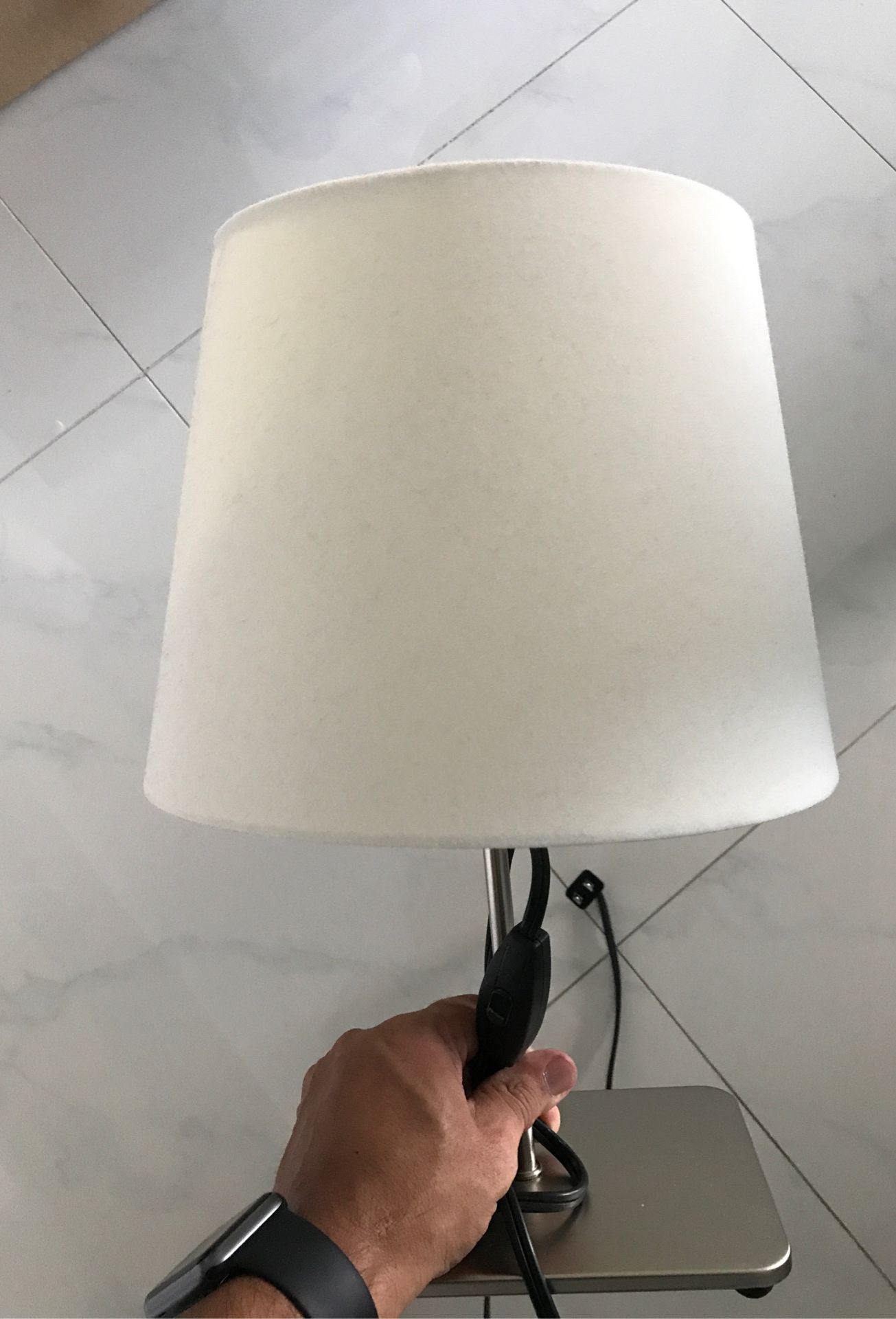 Ikea Table lamp 2 sets in excellent conditions