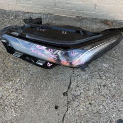 2022 Cadillac CT5 Left Headlight 