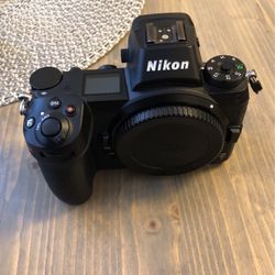 Nikon Z7 Camera 