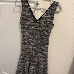 BANANA REPUBLIC Sleeveless Dress-2