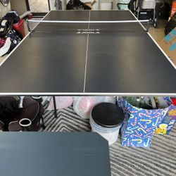 Standard Ping Pong Table 