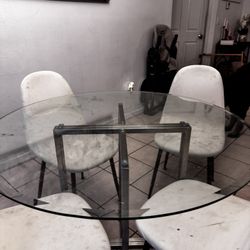 Doing Glass Table With Detachable Metal Base. 