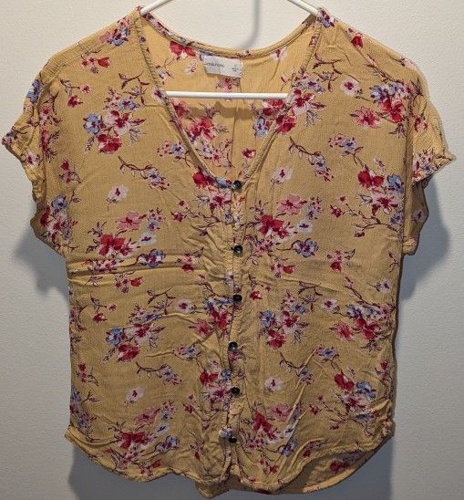 Maurices Short-Sleeve Top