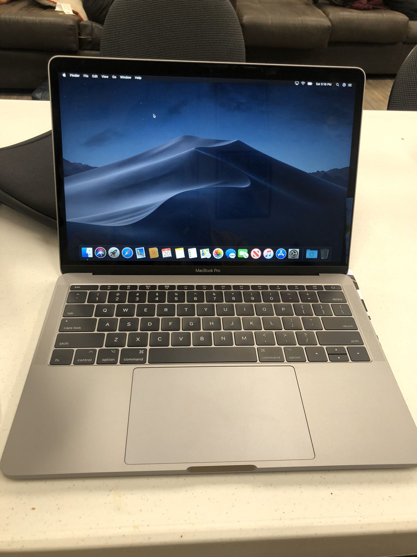 MacBook Pro 128gb space gray